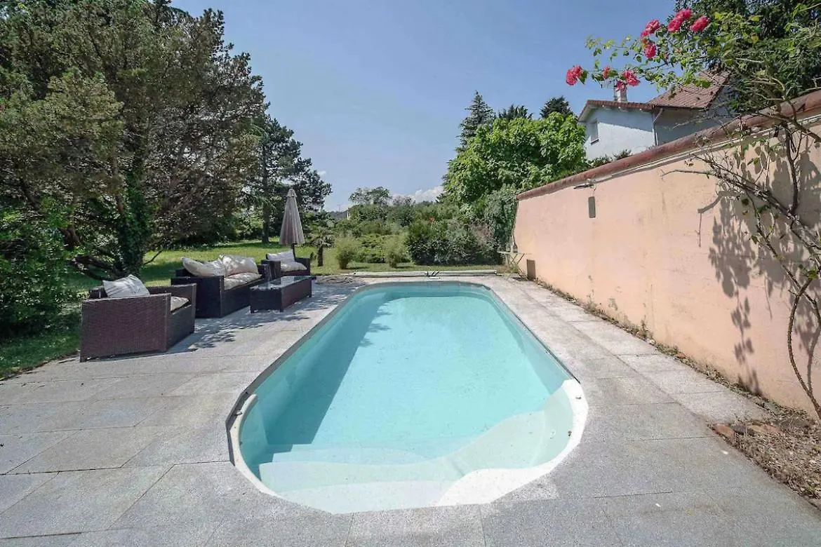 Maison Sur L'Eau Avec Jardin Et Piscine Bellerive-sur-Allier 0*,