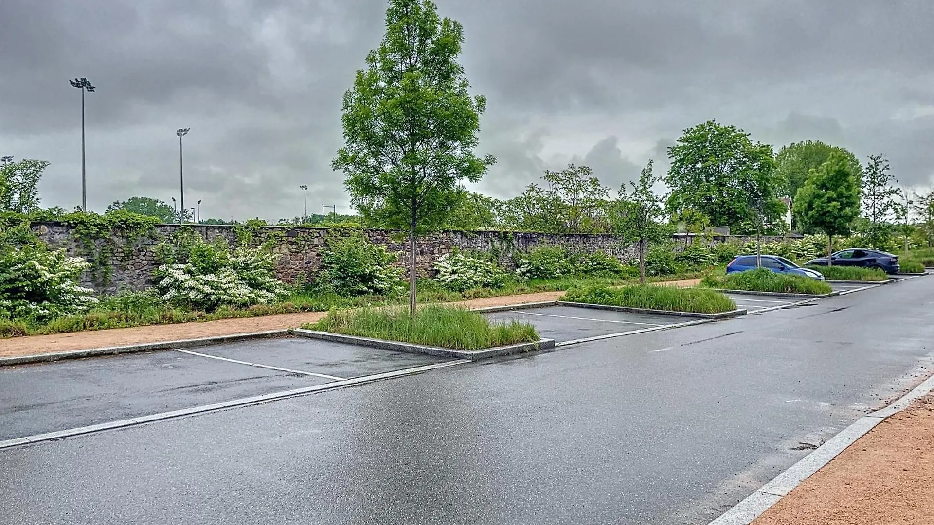 Maison Sur L'Eau Avec Jardin Et Piscine Bellerive-sur-Allier Holiday home